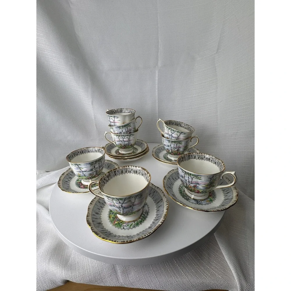 Royal Albert beautiful vintage